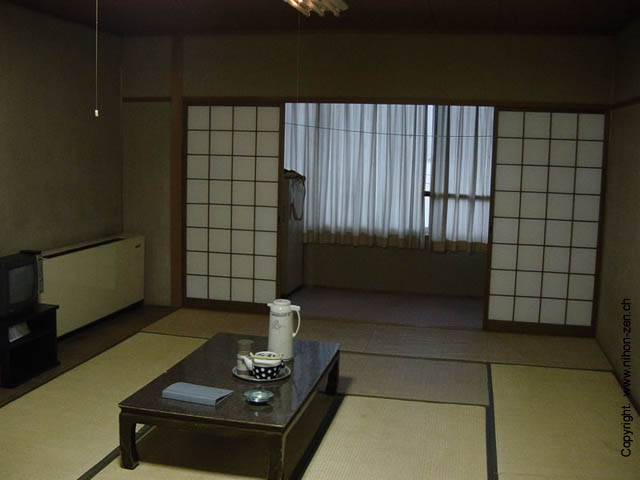 room01.jpeg